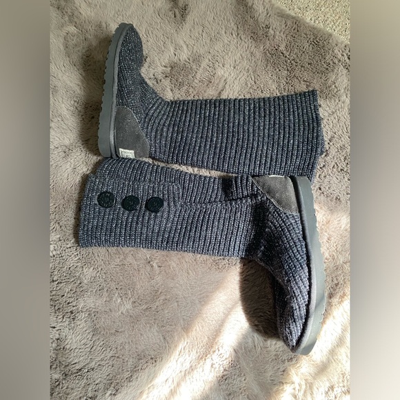 UGG Shoes - Knit Uggs Size 8